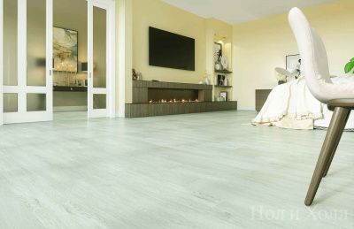 Кварцевый ламинат Refloor Home Expert Natural Дуб Зимний лес 1028-29